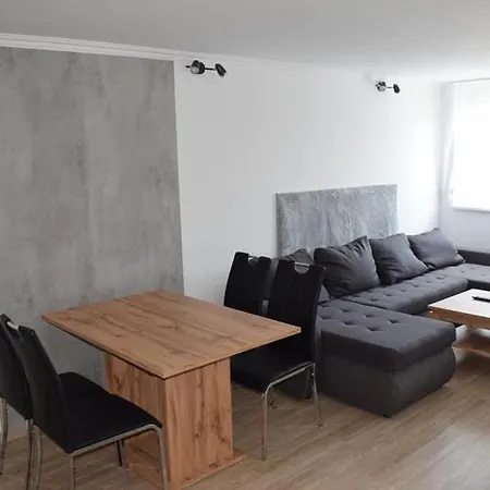 דירה Spala Apartman שיופוק