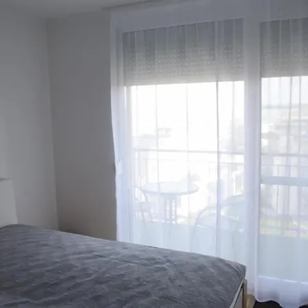 Spala Apartman דירה שיופוק