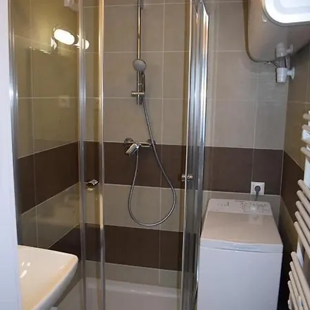 Spala Apartman * שיופוק